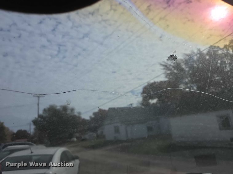 image for item FI0636 1996 Dodge Ram 1500 pickup truck