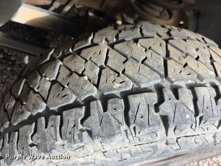 image for item FI0636 1996 Dodge Ram 1500 pickup truck