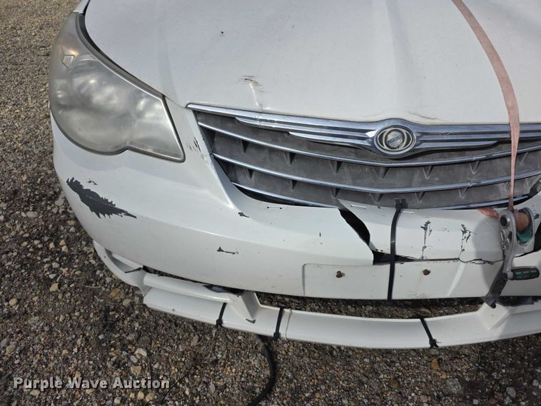 image for item FI0637 2010 Chrysler Sebring 