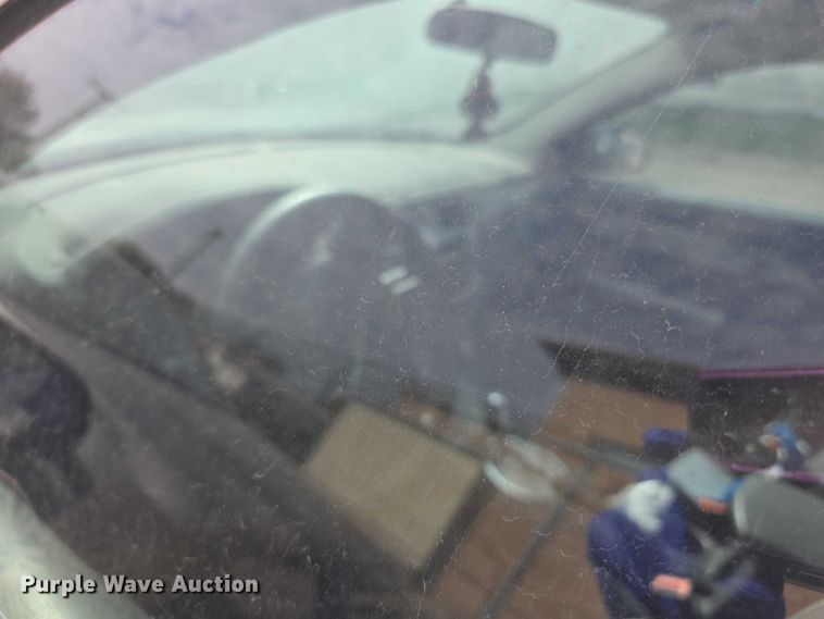 image for item FI0637 2010 Chrysler Sebring 