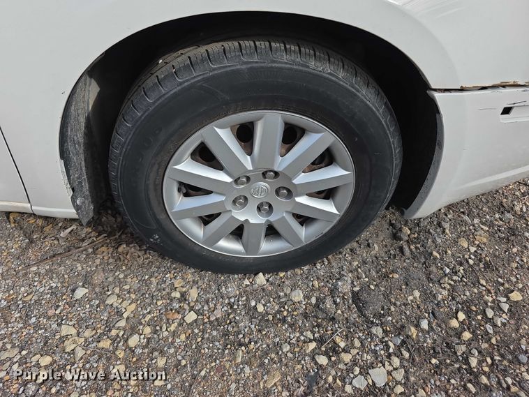 image for item FI0637 2010 Chrysler Sebring 