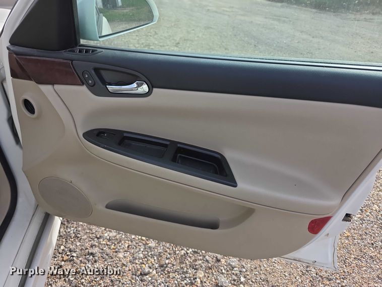 image for item FI0638 2009 Chevrolet Impala LS 