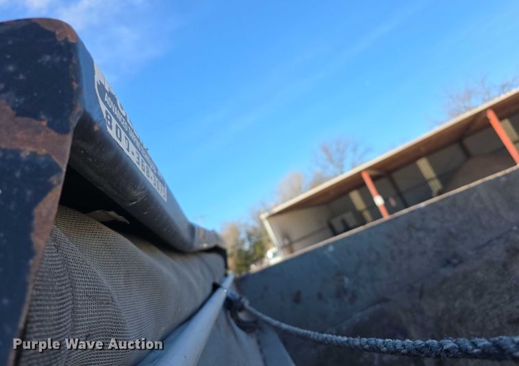 image for item FI0712 2006 IH 7600 dump truck