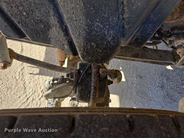 image for item FI0712 2006 IH 7600 dump truck