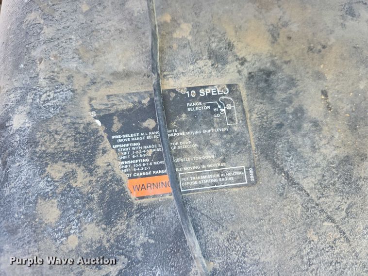 image for item FI0712 2006 IH 7600 dump truck