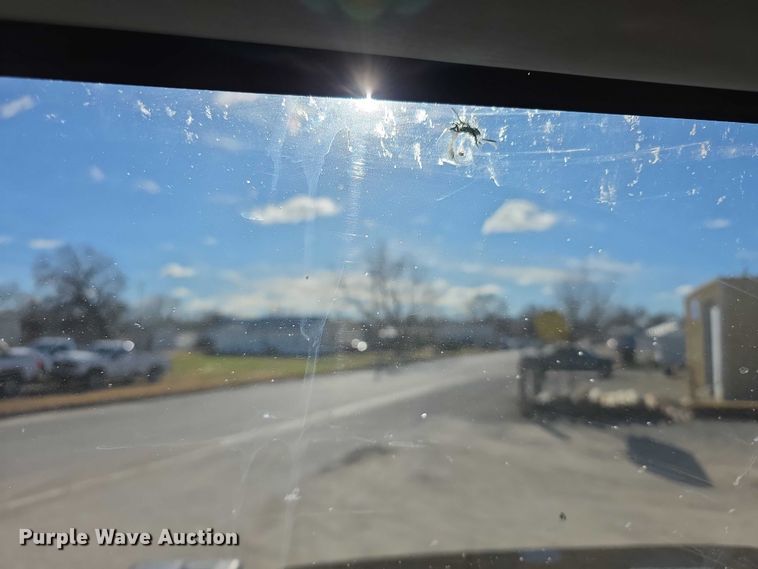 image for item FI0712 2006 IH 7600 dump truck