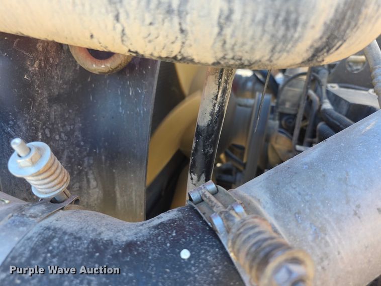 image for item FI0712 2006 IH 7600 dump truck