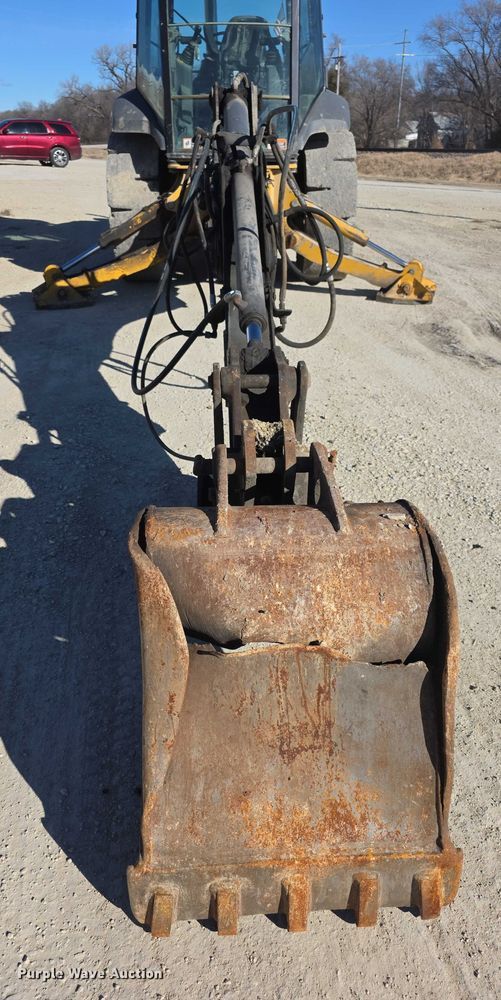 image for item FI0715 2019 John deere 310L backhoe