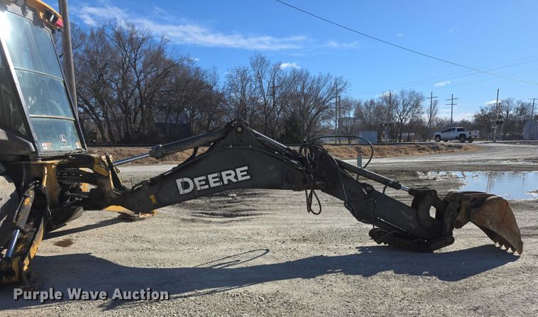 image for item FI0715 2019 John deere 310L backhoe