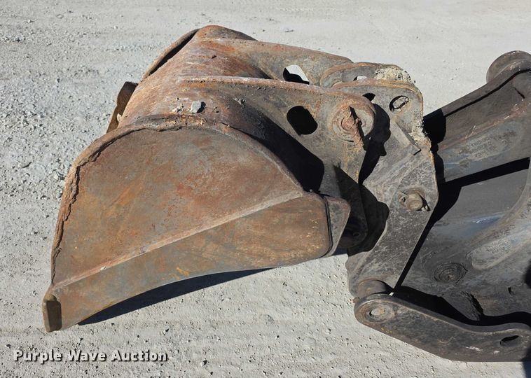 image for item FI0715 2019 John deere 310L backhoe