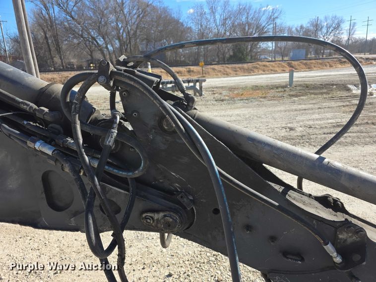 image for item FI0715 2019 John deere 310L backhoe