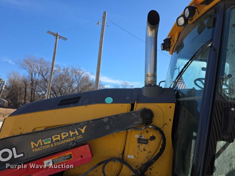 image for item FI0715 2019 John deere 310L backhoe