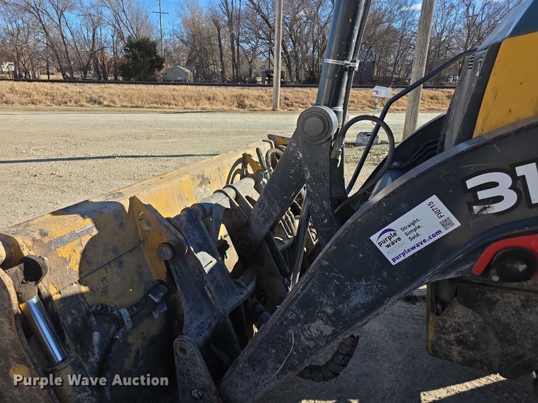image for item FI0715 2019 John deere 310L backhoe