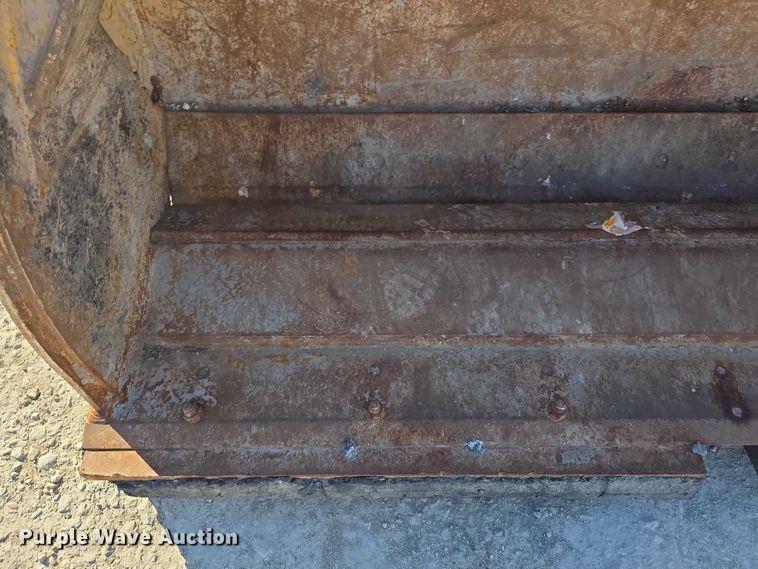 image for item FI0715 2019 John deere 310L backhoe