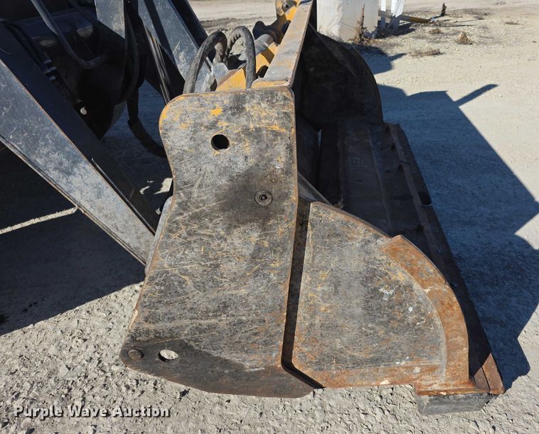 image for item FI0715 2019 John deere 310L backhoe