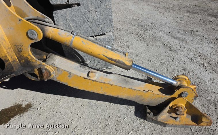 image for item FI0715 2019 John deere 310L backhoe