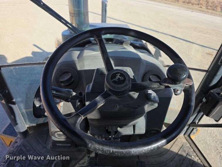 image for item FI0715 2019 John deere 310L backhoe