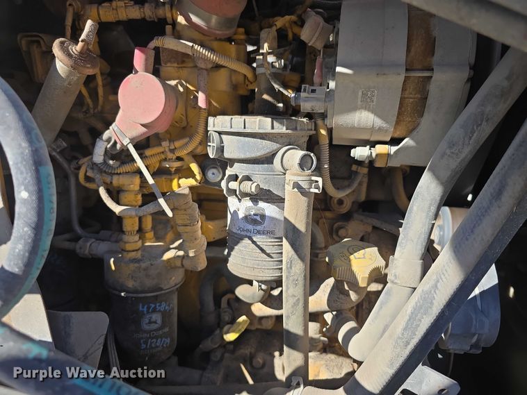 image for item FI0715 2019 John deere 310L backhoe