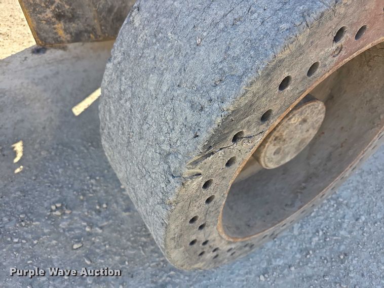 image for item FI0715 2019 John deere 310L backhoe