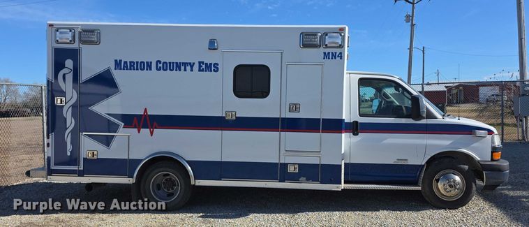 image for item FI0716 2016 Chevrolet Express 4500 ambulance