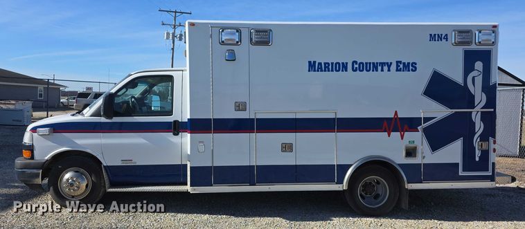 image for item FI0716 2016 Chevrolet Express 4500 ambulance