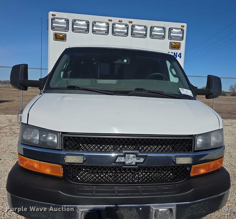 image for item FI0716 2016 Chevrolet Express 4500 ambulance