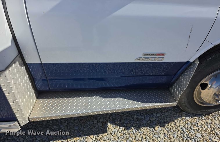 image for item FI0716 2016 Chevrolet Express 4500 ambulance