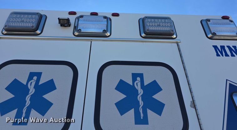 image for item FI0716 2016 Chevrolet Express 4500 ambulance