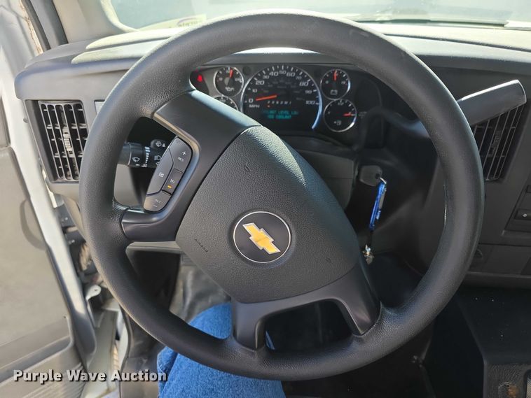 image for item FI0716 2016 Chevrolet Express 4500 ambulance