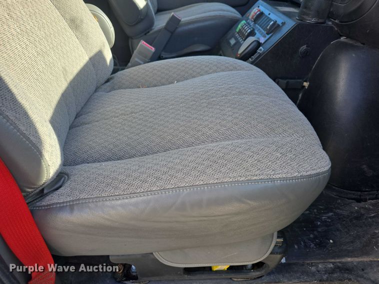 image for item FI0716 2016 Chevrolet Express 4500 ambulance