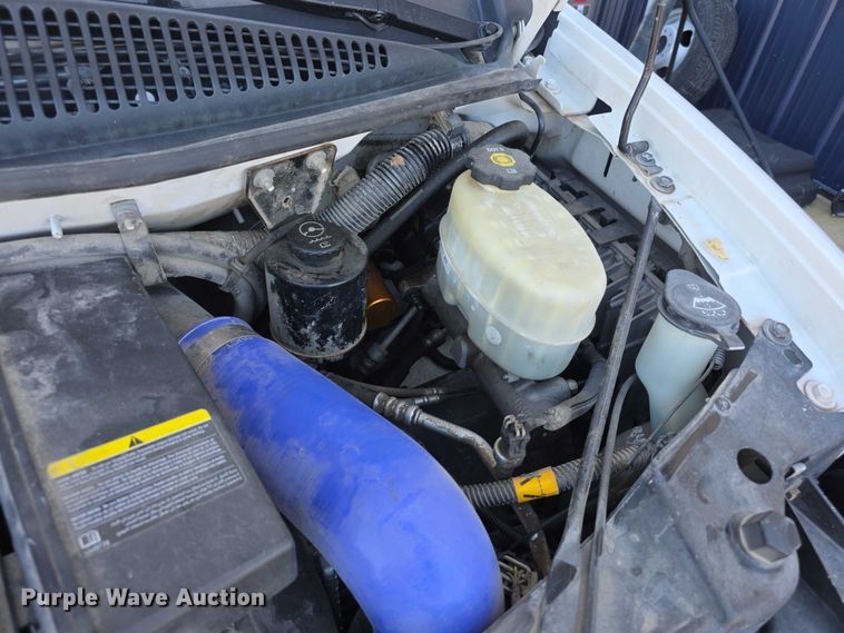 image for item FI0716 2016 Chevrolet Express 4500 ambulance