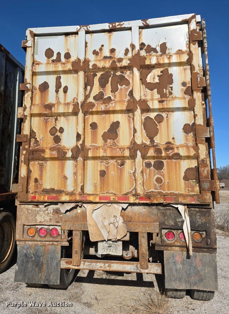 image for item FI0717 2015 Peerless 45SWO walking floor trailer