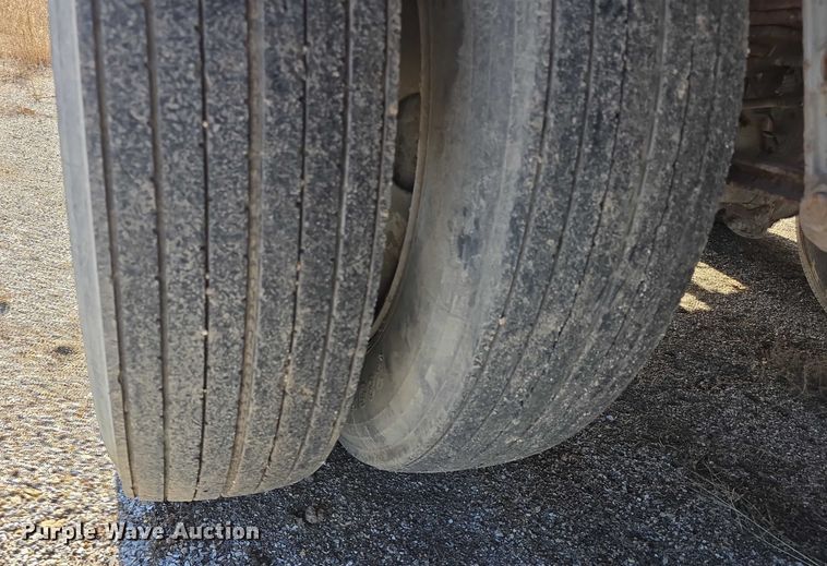 image for item FI0717 2015 Peerless 45SWO walking floor trailer