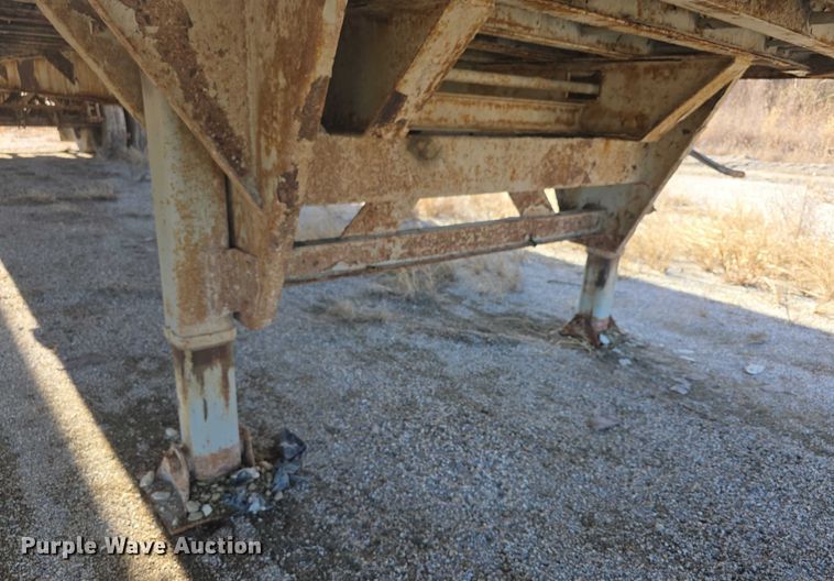 image for item FI0718 2014 Peerless SWO45100 walking floor trailer