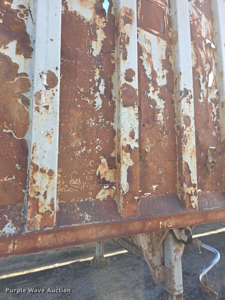 image for item FI0718 2014 Peerless SWO45100 walking floor trailer