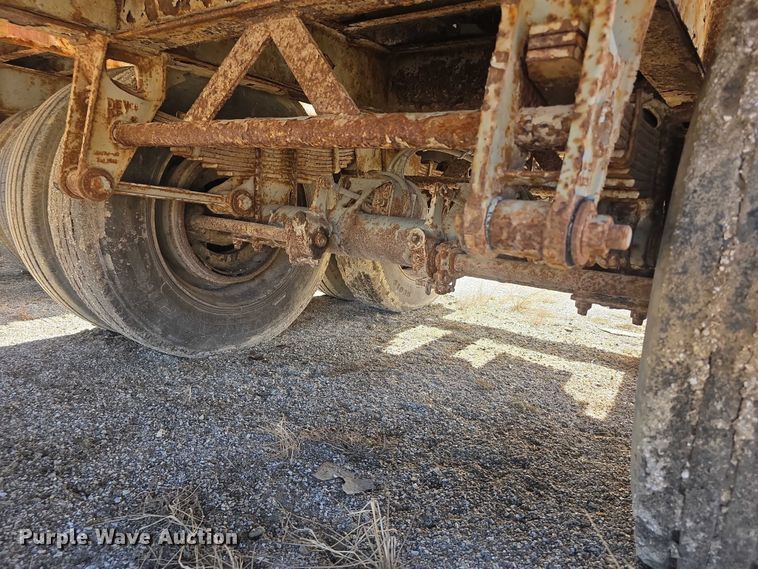 image for item FI0718 2014 Peerless SWO45100 walking floor trailer