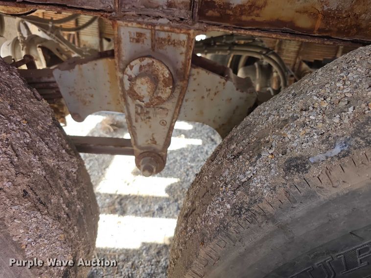 image for item FI0718 2014 Peerless SWO45100 walking floor trailer