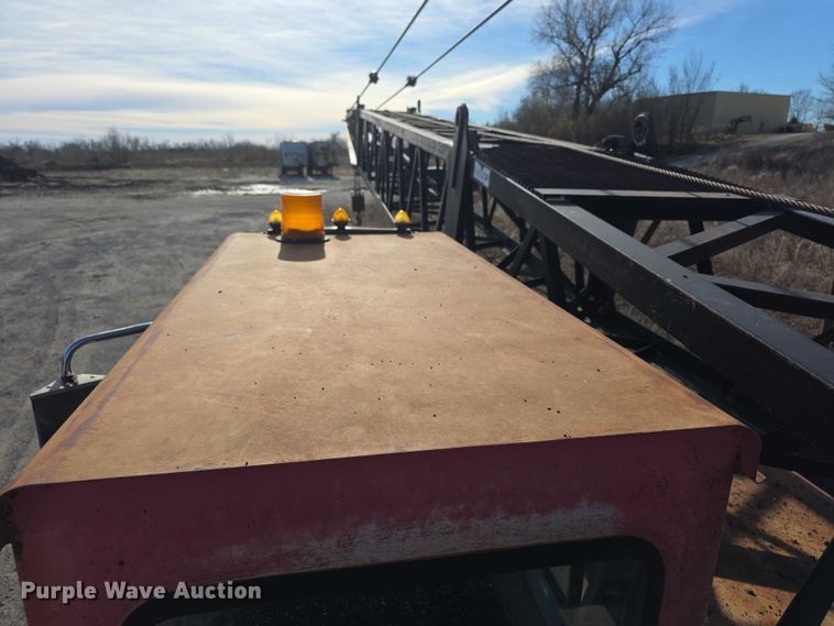 image for item FI0719 1965 Link Belt FMC TC108B crane