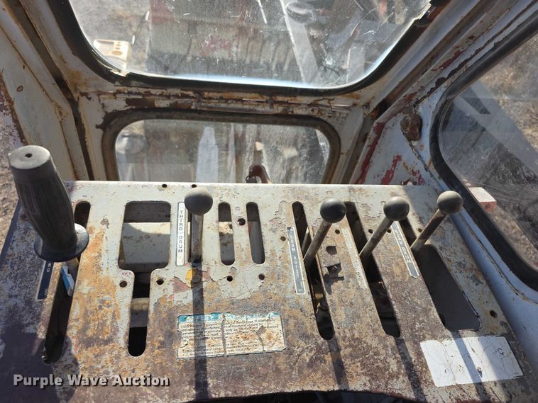 image for item FI0719 1965 Link Belt FMC TC108B crane