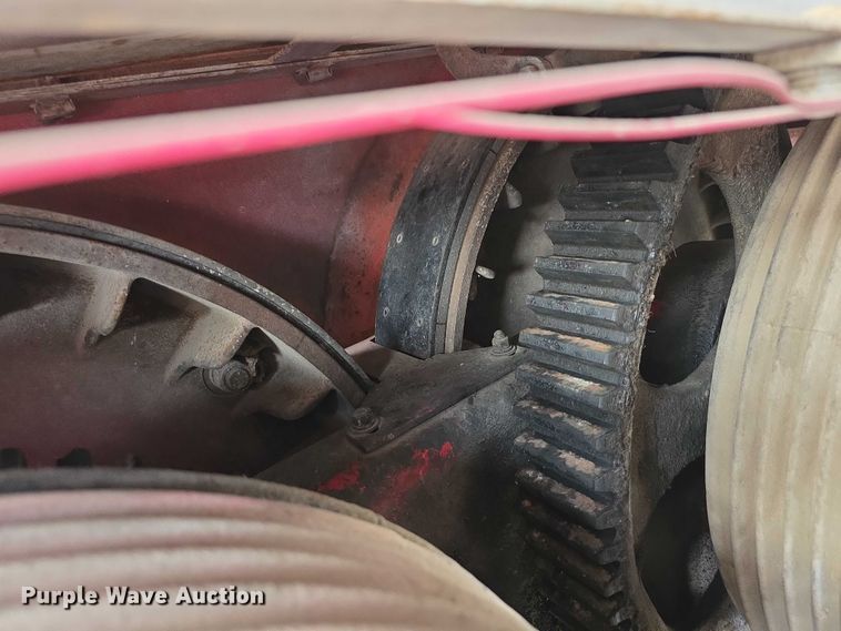 image for item FI0719 1965 Link Belt FMC TC108B crane