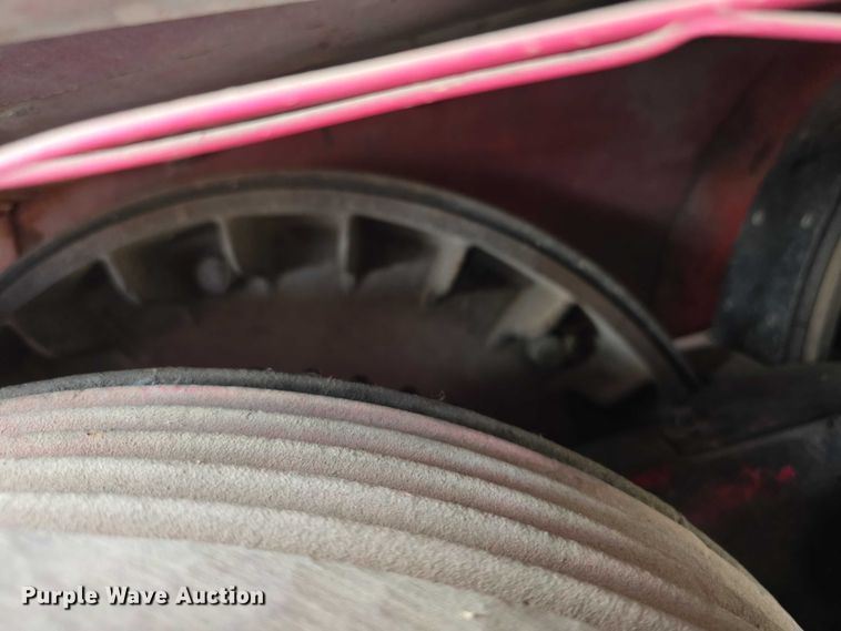 image for item FI0719 1965 Link Belt FMC TC108B crane