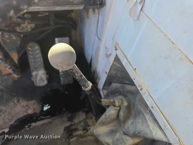 image for item FI0719 1965 Link Belt FMC TC108B crane