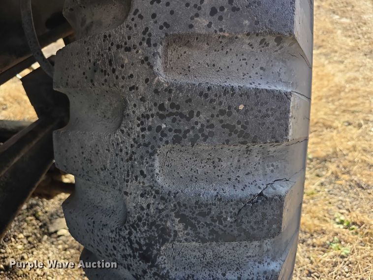 image for item FI0719 1965 Link Belt FMC TC108B crane