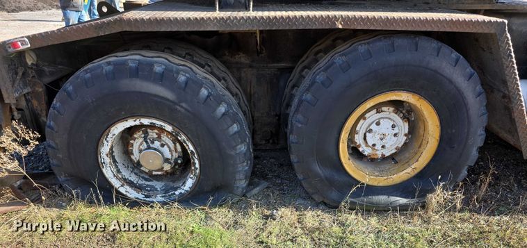 image for item FI0719 1965 Link Belt FMC TC108B crane