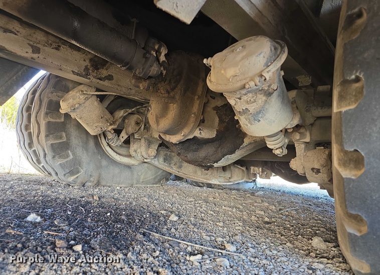 image for item FI0719 1965 Link Belt FMC TC108B crane