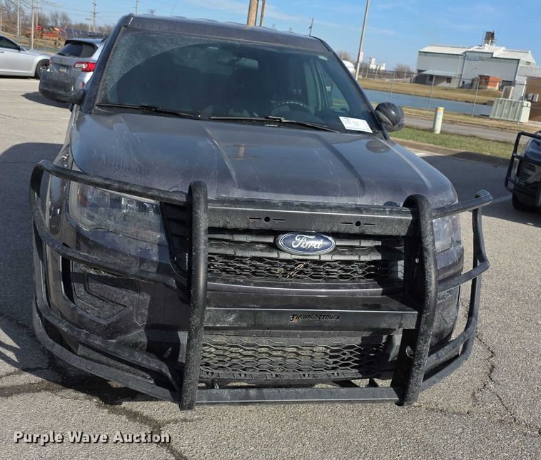 image for item FI0725 2019 Ford Explorer Police Interceptor SUV