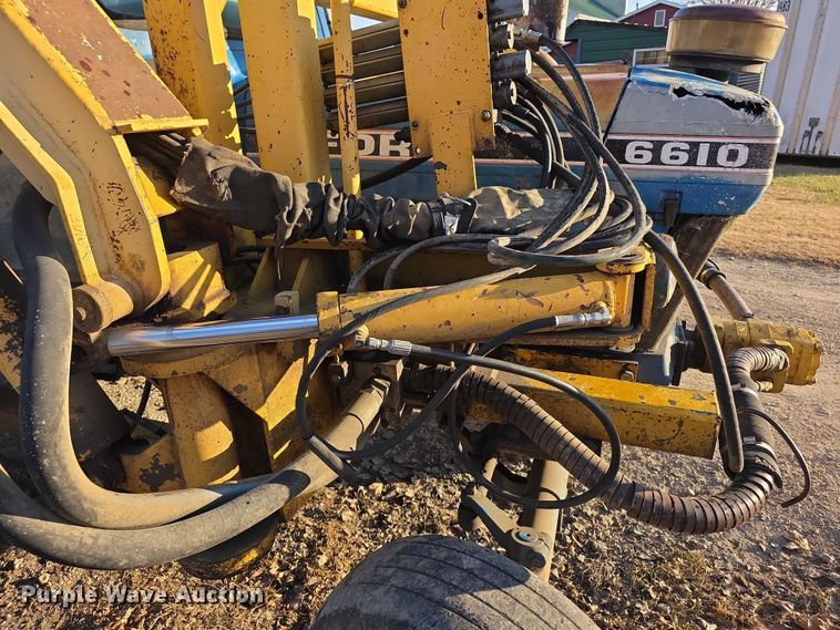 image for item FI0727 Ford 6610 tractor