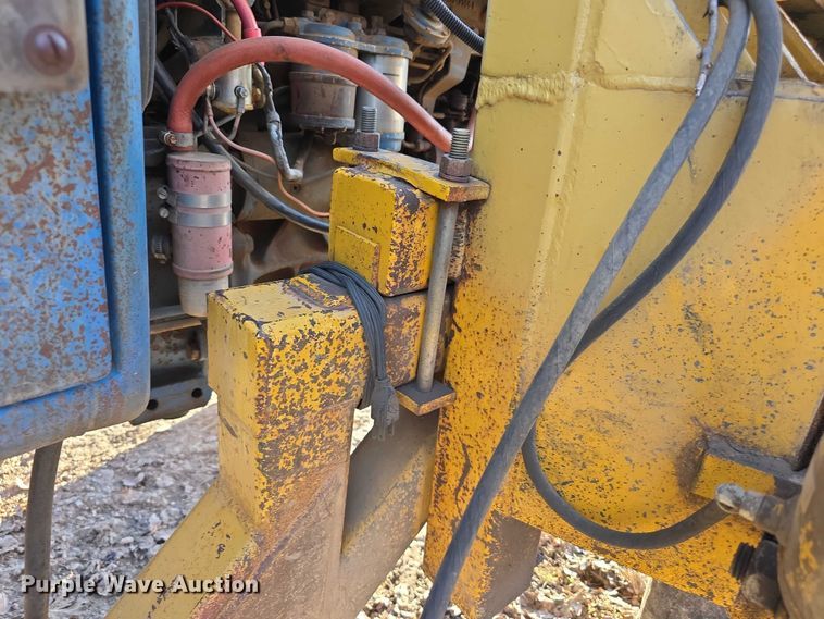 image for item FI0727 Ford 6610 tractor