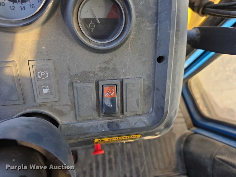 image for item FI0727 Ford 6610 tractor