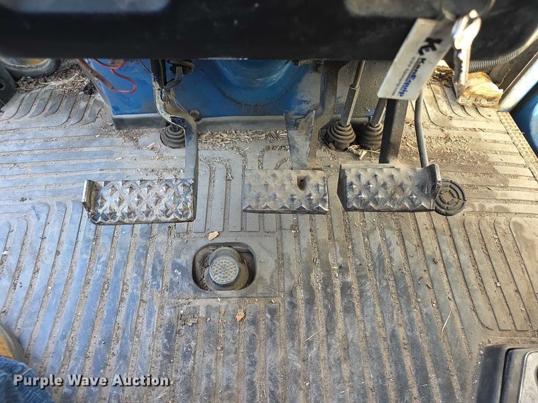 image for item FI0727 Ford 6610 tractor